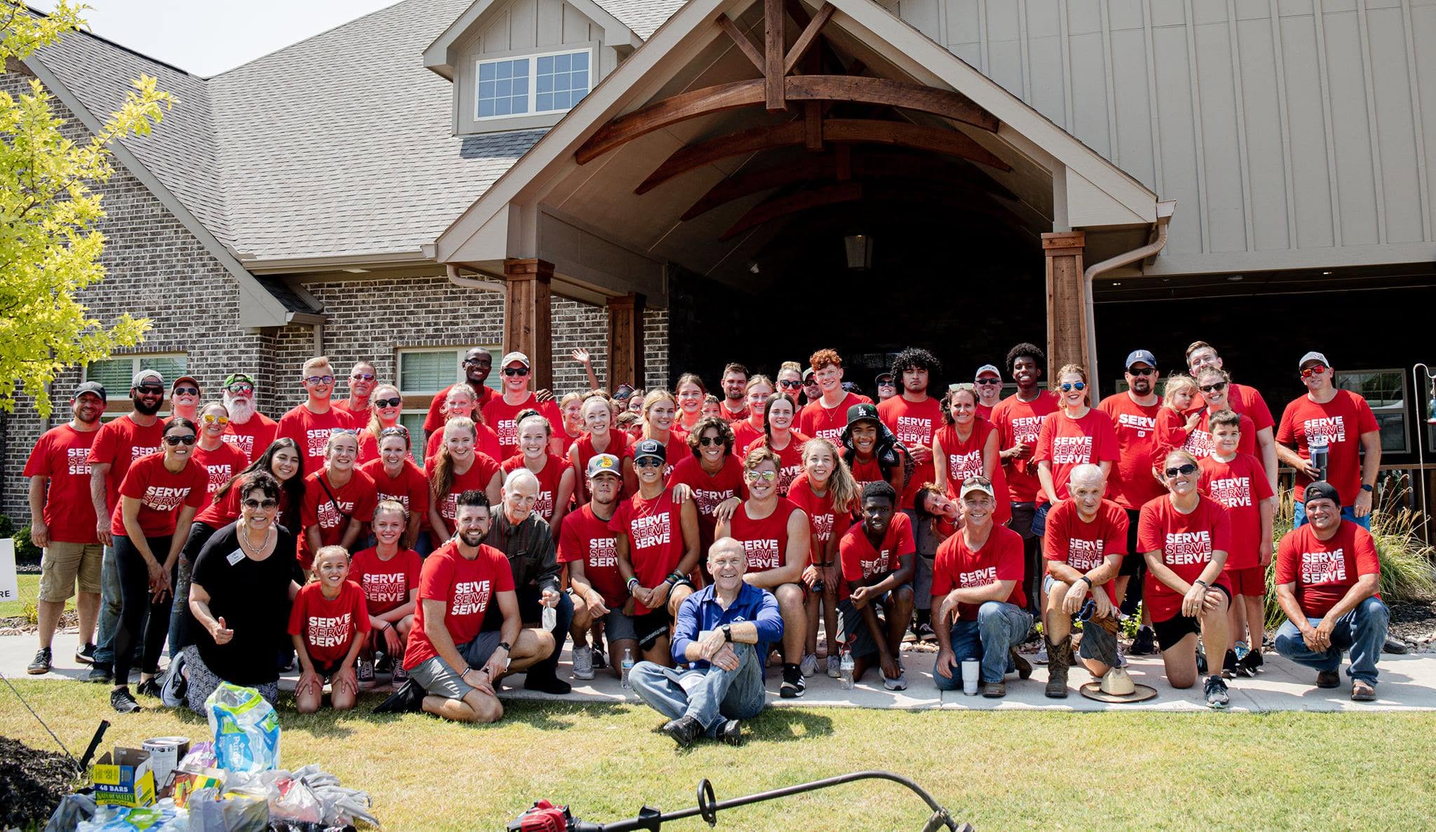 Serve Day volunteers